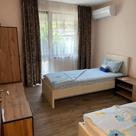 Peevi Apartment Nesebar