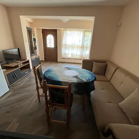 Peevi Apartment Nesebar